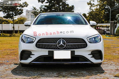 Xe Mercedes Benz E class E300 AMG 2022