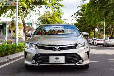 Xe Toyota Camry 2.5Q 2017