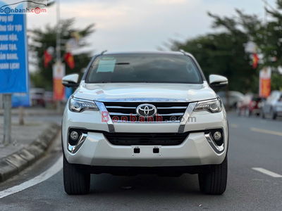 Xe Toyota Fortuner 2.7V 4x4 AT 2016