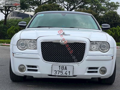 Xe Chrysler 300C 3.5 V6 2010