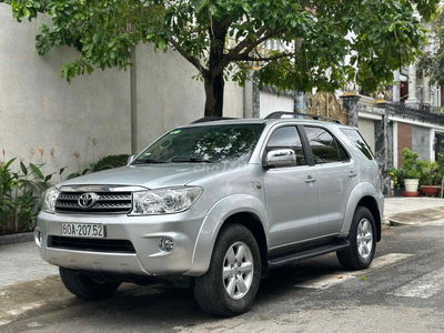 Toyota Fortuner 2009 2.7V - 117000 km