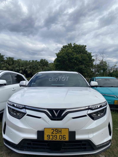 VinFast VF8 2023 Plus - 38000 km