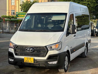 Cần bán - Hyundai - Solati - 2018 một chủ từ đầu