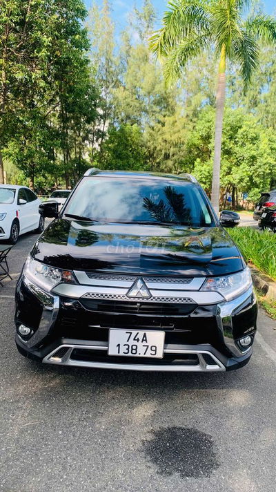Mitsubishi Outlander 2021 2.0 CVT - 90000 km