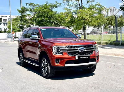 Ford Everest Titanium 2023