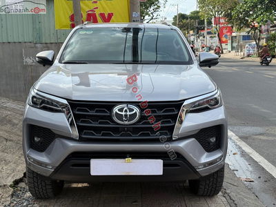 Xe Toyota Fortuner 2.4L 4x2 AT 2022