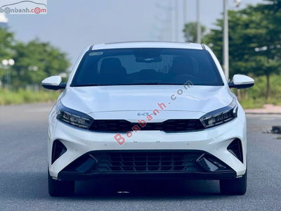 Xe Kia K3 Premium 1.6 AT 2022