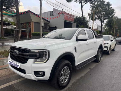 Ford Ranger XLS 4x4 2025 Siêu Lướt Full Phụ Kiện