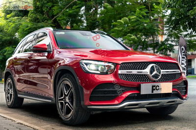 Xe Mercedes Benz GLC 300 4Matic 2020