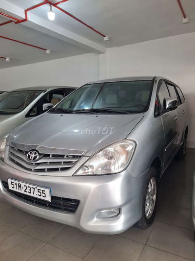 TOYOTA INNOVA 2.0G,số sàn,sx 2011,175000km,ZINĐEP