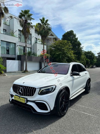 Xe Mercedes Benz GLC 300 4Matic 2017