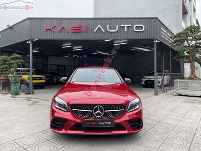 Mercedes Benz C300 AMG 2019 - 979 Triệu