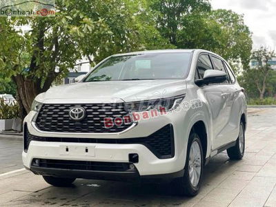 Toyota Innova Cross 2.0 CVT 2025