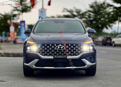 Xe Hyundai SantaFe Cao cấp 2.5L HTRAC 2022