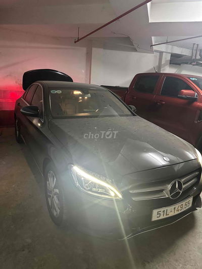 Mercedes Benz C200 2016 - 75000 km