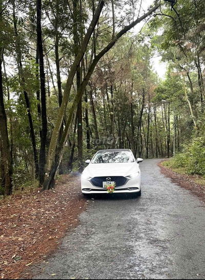 Mazda 3 2020 1.5L Luxury - 41000 km