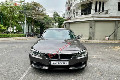 Xe BMW 3 Series 320i 2013