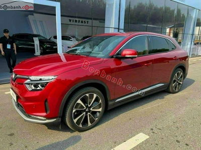 Xe VinFast VF8 Plus AWD 2025