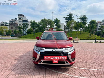 Xe Mitsubishi Outlander 2.0 CVT 2022