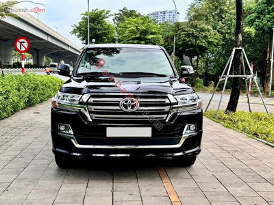 Xe Toyota Land Cruiser 4.6 V8 2020