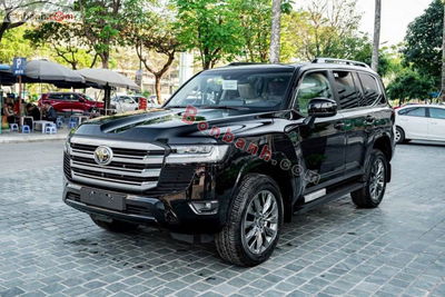 Xe Toyota Land Cruiser 3.5 V6 2025