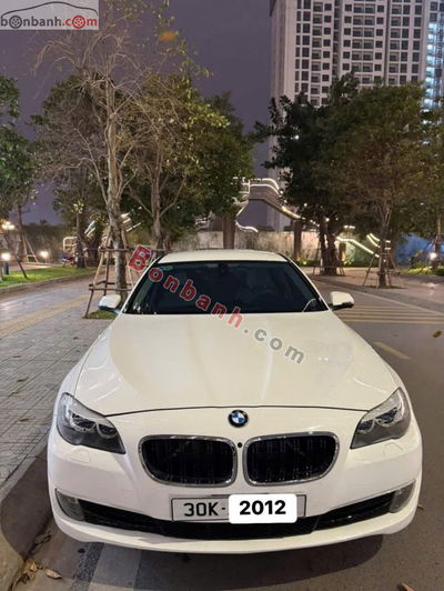 Xe BMW 5 Series 520i 2012