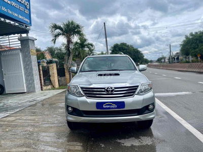 Toyota Fortuner 2013 2.5G 4x2 - 84000 km