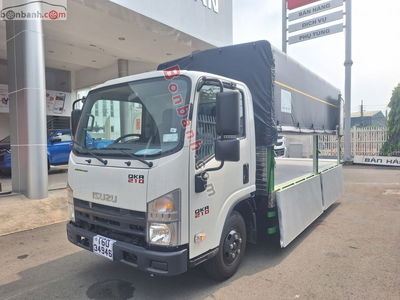 Xe Isuzu QKR QMR77HE5A Thùng Bạt 2025