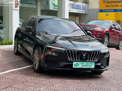 Xe VinFast Lux A 2.0 Base 2.0 AT 2021
