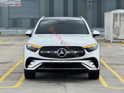 Xe Mercedes Benz GLC 300 4Matic 2023