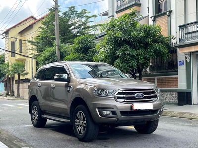 Ford Everest 2018 Trend 2.0L 4x2 AT - 76000 km