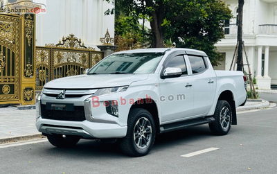Xe Mitsubishi Triton 4x2 AT Mivec 2021