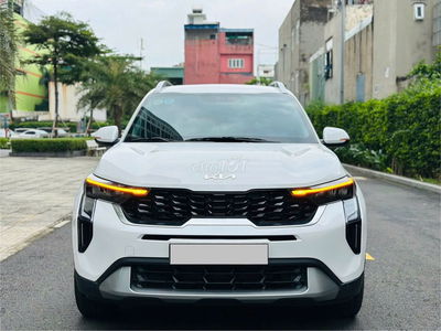 Kia Sonet 2024 1.5 Luxury-555tr