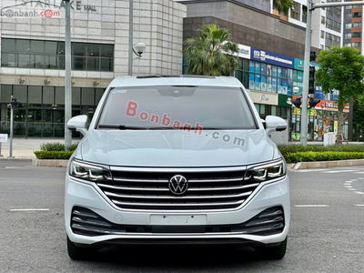 Xe Volkswagen Viloran Luxury 2024