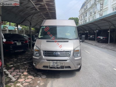 Xe Ford Transit SVP 2018