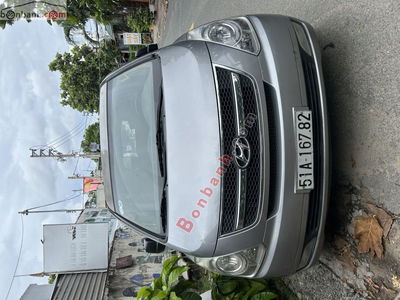 Xe Hyundai Starex 2011