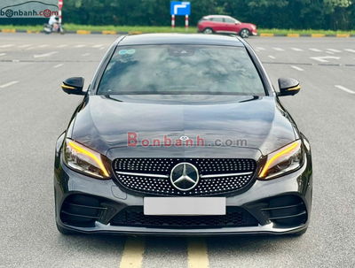 Xe Mercedes Benz C class C300 AMG 2020
