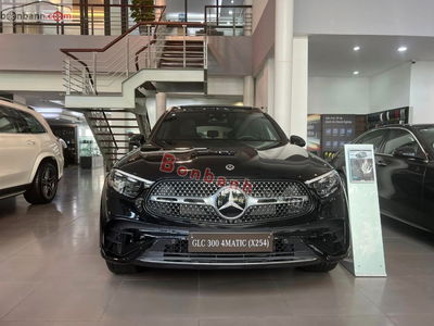 Xe Mercedes Benz GLC 300 4Matic 2025