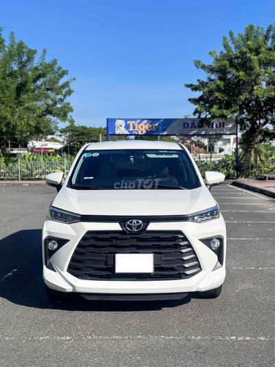 Toyota Avanza Premio 2022 CVT Tự Động Lướt