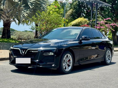 VinFast Lux A2.0 2021 2.0 AT - 27000 km