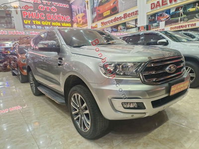 Xe Ford Everest Titanium 2.0L 4x2 AT 2018