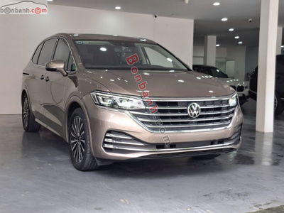 Xe Volkswagen Viloran Luxury 2024