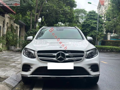 Xe Mercedes Benz GLC 300 4Matic 2017