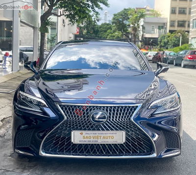 Xe Lexus LS 500h 2018