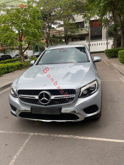 Xe Mercedes Benz GLC 250 4Matic 2017