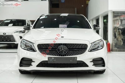 Xe Mercedes Benz C class C300 AMG 2021