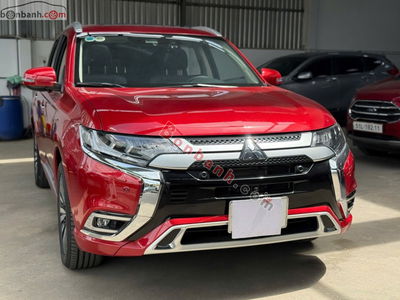 Xe Mitsubishi Outlander Premium 2.0 CVT 2022