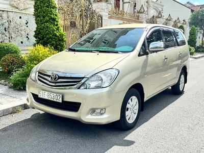 Toyota Innova 2009 G - 170000 km