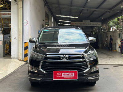 INNOVA VENTURER 2018 - 92.000km- Xe đẹp chuẩn