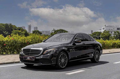 C200 Exclusive model 2020 bản có cửa sổ trời Full